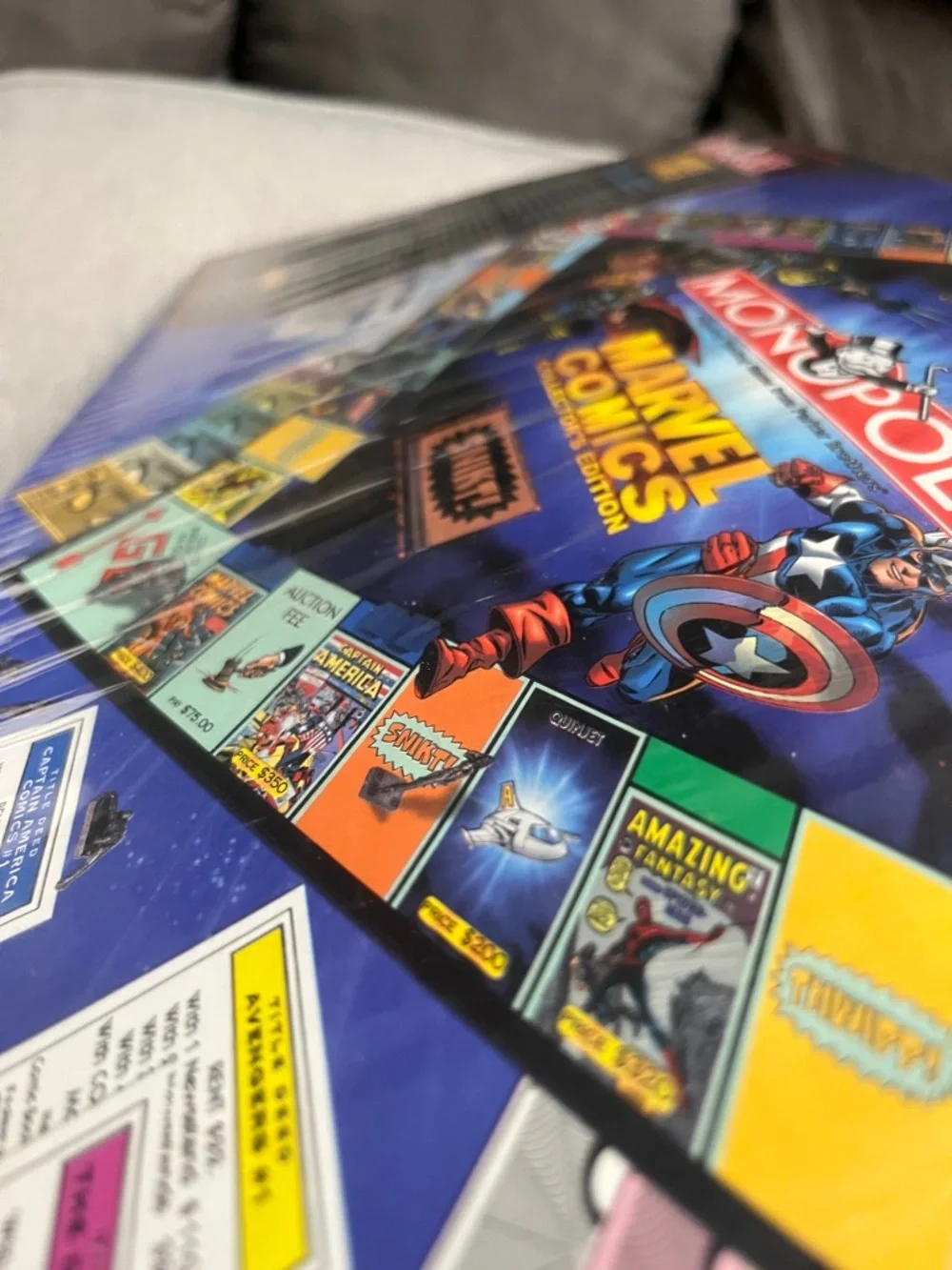 Marvel Comics Collector's Edition Monopoly Board Game 1999 NWT - Picture 13 of 13